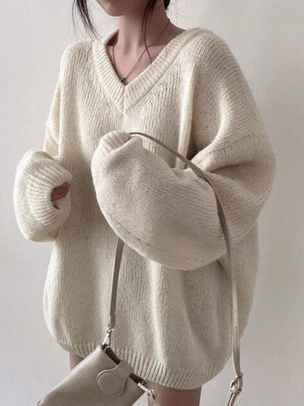 Pullover für Damen mit einem V-Ausschnitt aus Strick