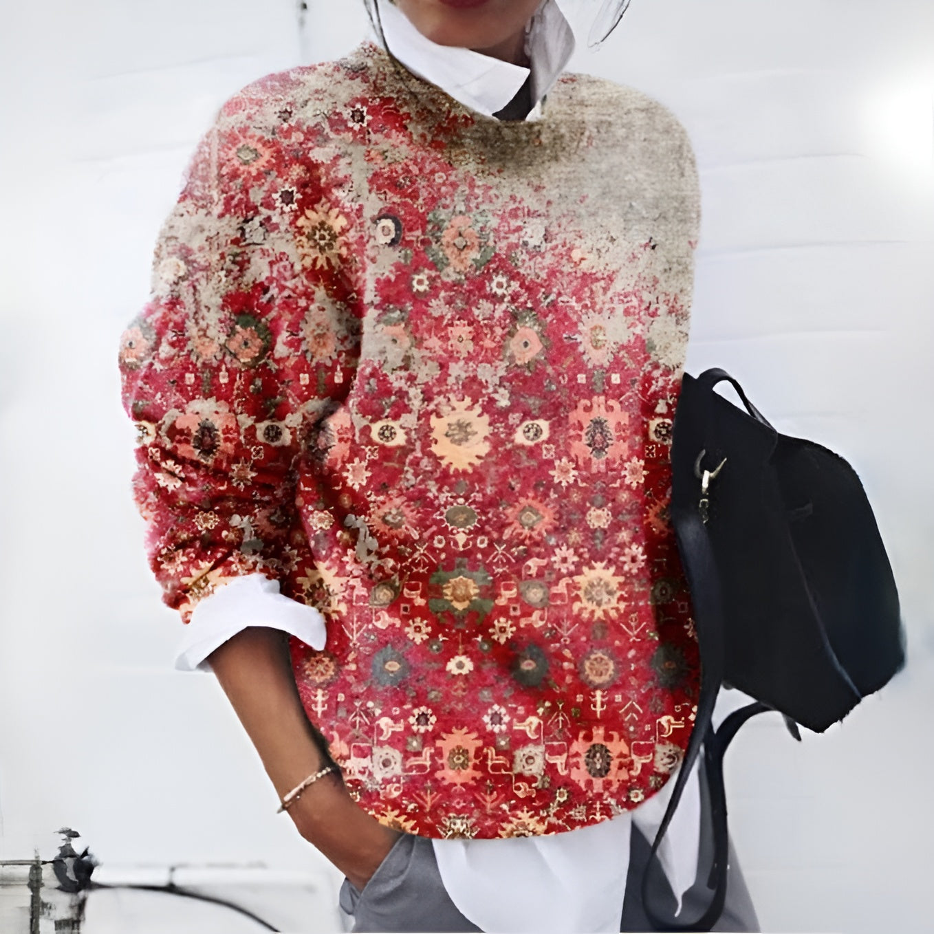 Eleganter Pullover mit rotem Print