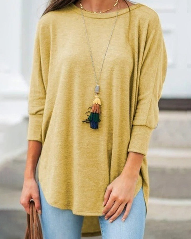 Einfarbiges Strickoberteil mit Rundhalsausschnitt und Dreiviertelärmeln