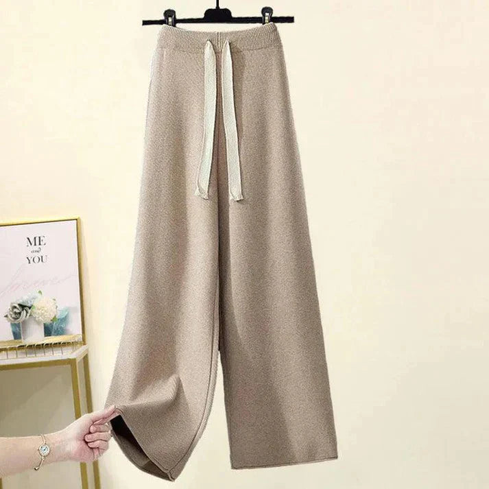 Oversized Rollkragenpullover mit Gratis Hose