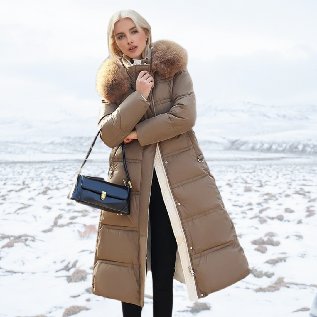 Lucassana - Langer Winterpelzmantel für Frauen - elegant und warm