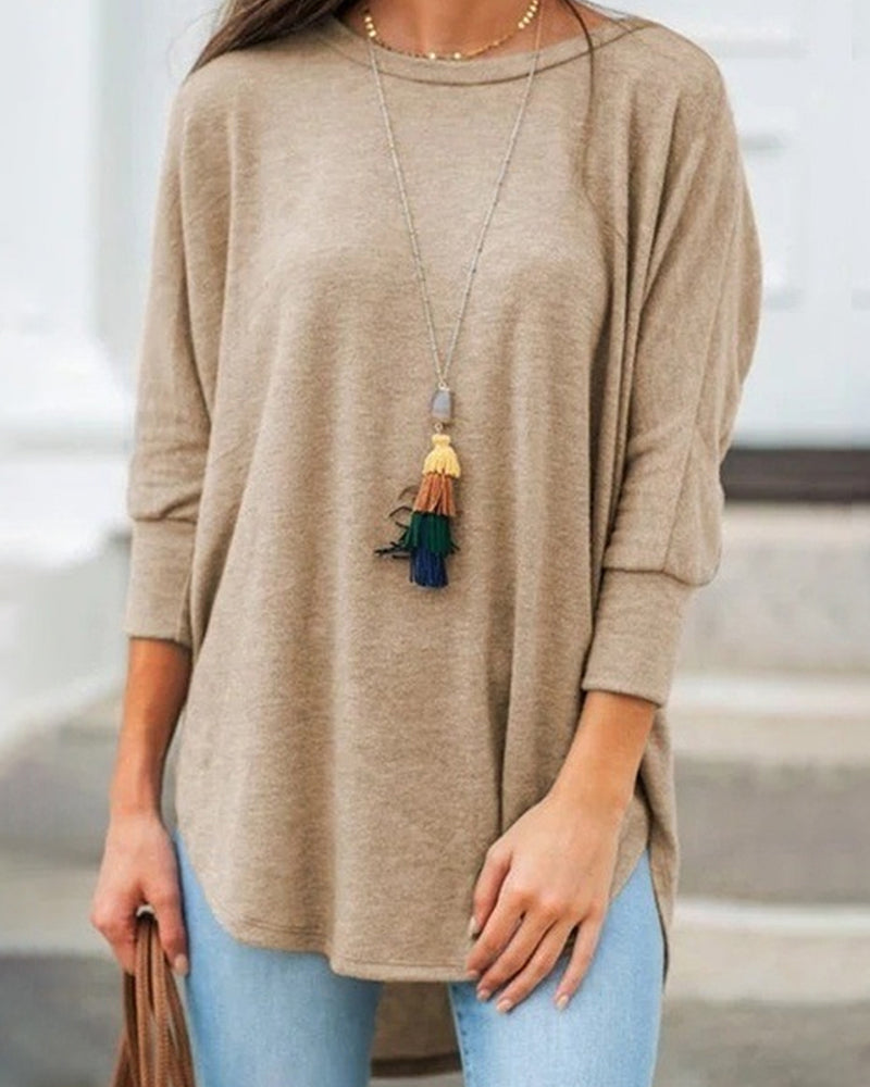 Einfarbiges Strickoberteil mit Rundhalsausschnitt und Dreiviertelärmeln