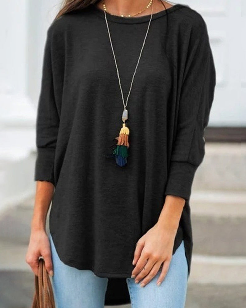 Einfarbiges Strickoberteil mit Rundhalsausschnitt und Dreiviertelärmeln