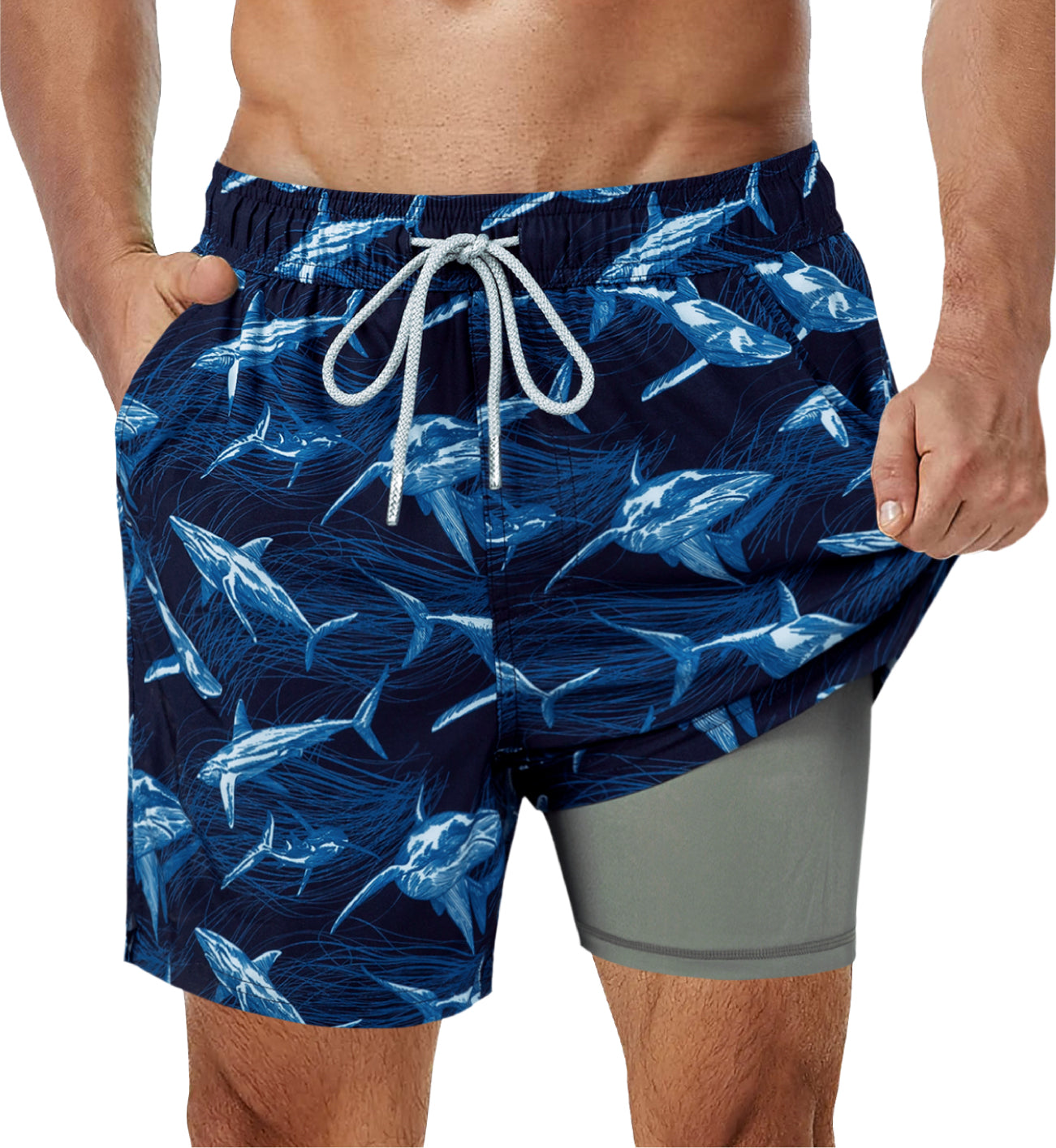 Marineblaue Badeshorts mit lebendigem