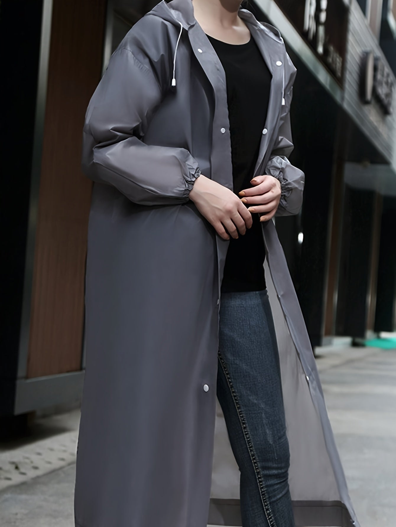 Damen-Regenmantel für stilvolle und trockene Tage