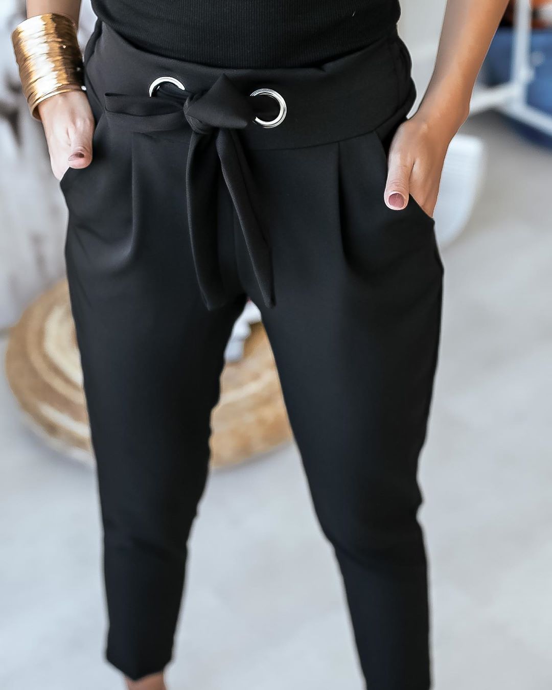 Angelea - Lässige Hose mit hoher Taille