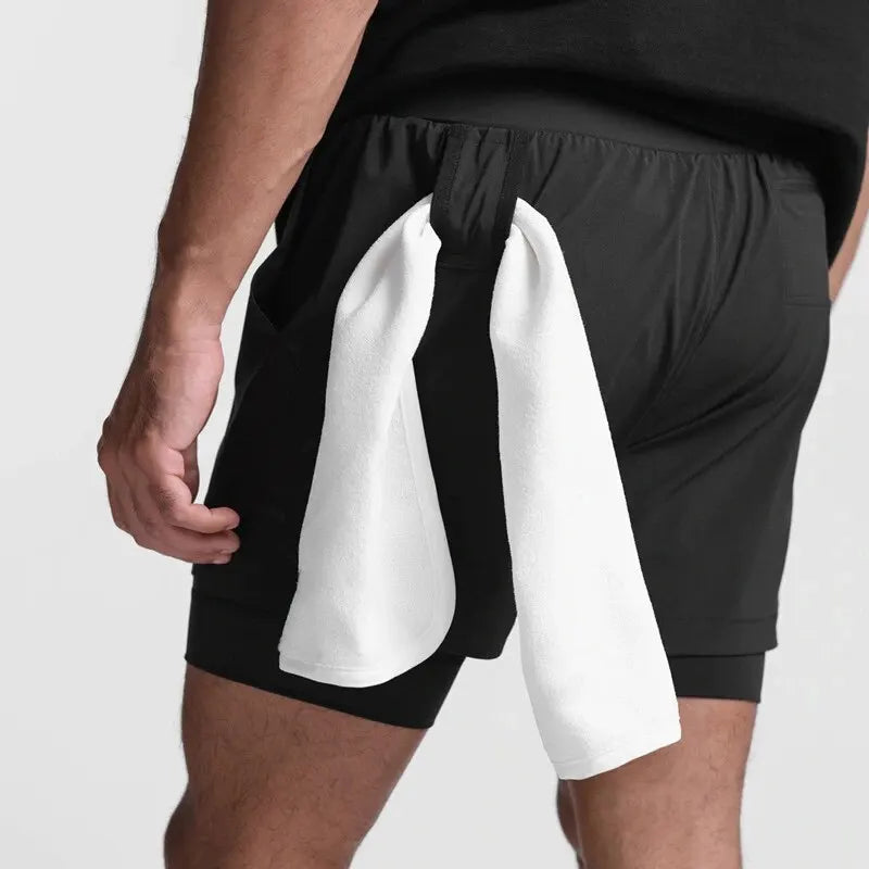 Fitness-Bereit: Herren-Shorts für Training und Freizeit