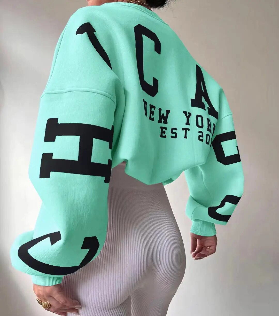 Clarissa | Lässiges Sweatshirt mit Buchstabenmuster