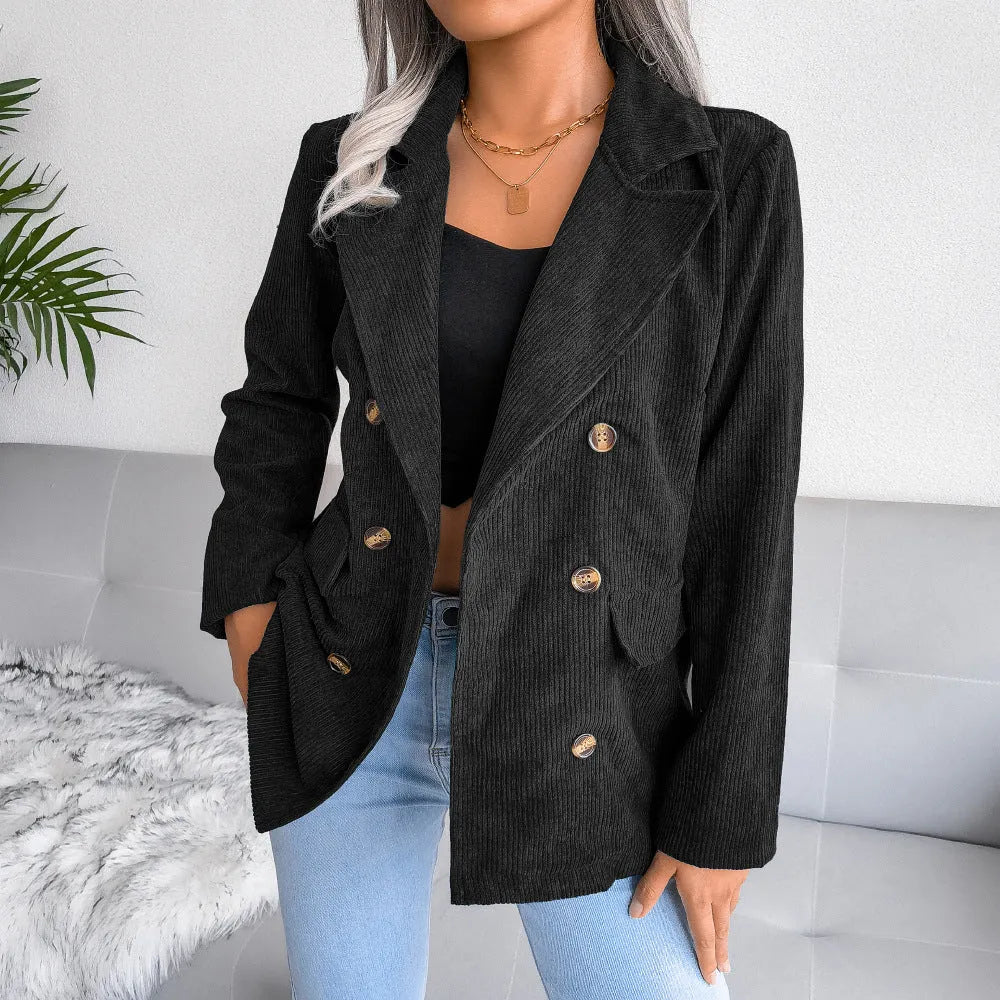 Eleganter Frauen-Winterblazer: Stilvolle Wärme für kalte Tage