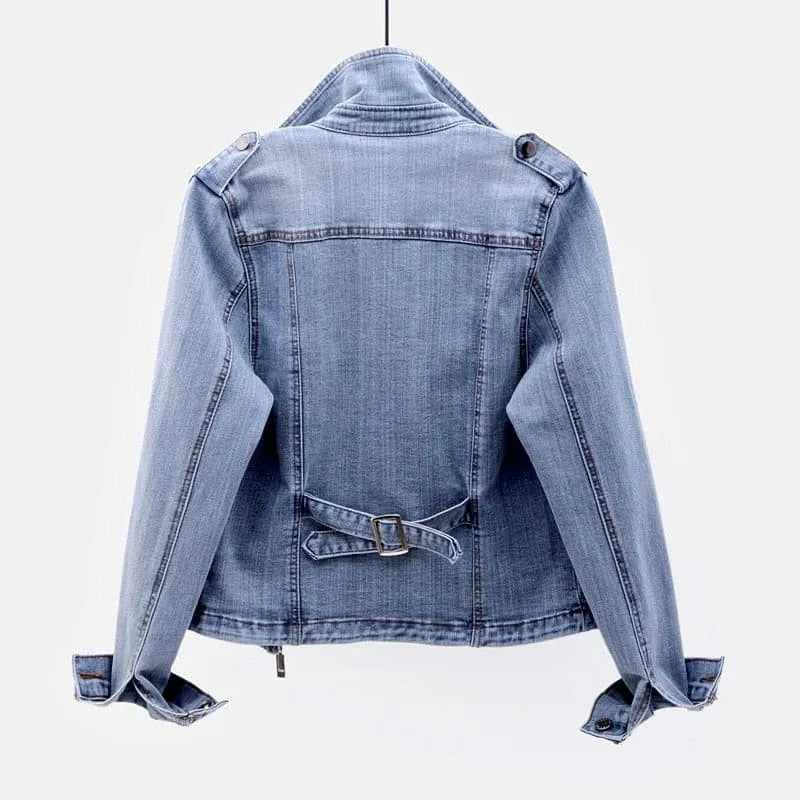 Zeitlose Denim-Jacken für stilbewusste Frauen im Herbst/Winter