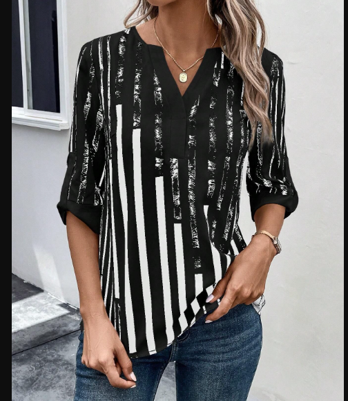 Schlichte bedruckte Bluse mit V-Ausschnitt