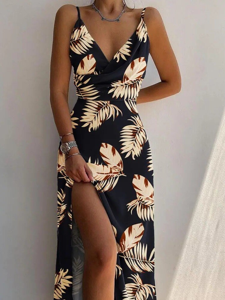 Sara Kleid mit V-Ausschnitt | Das Kleid für Party und Abendessen