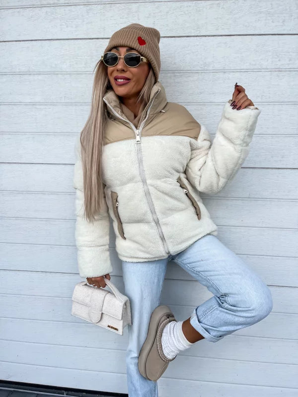 Ein Wintermantel von luxuriöser Fusion