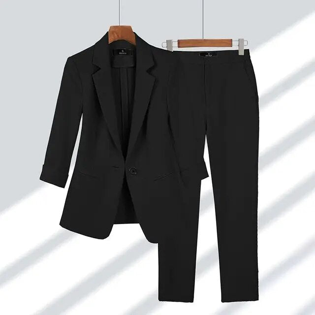 SILYA - Elegantes und luxuriöses Blazer-Set