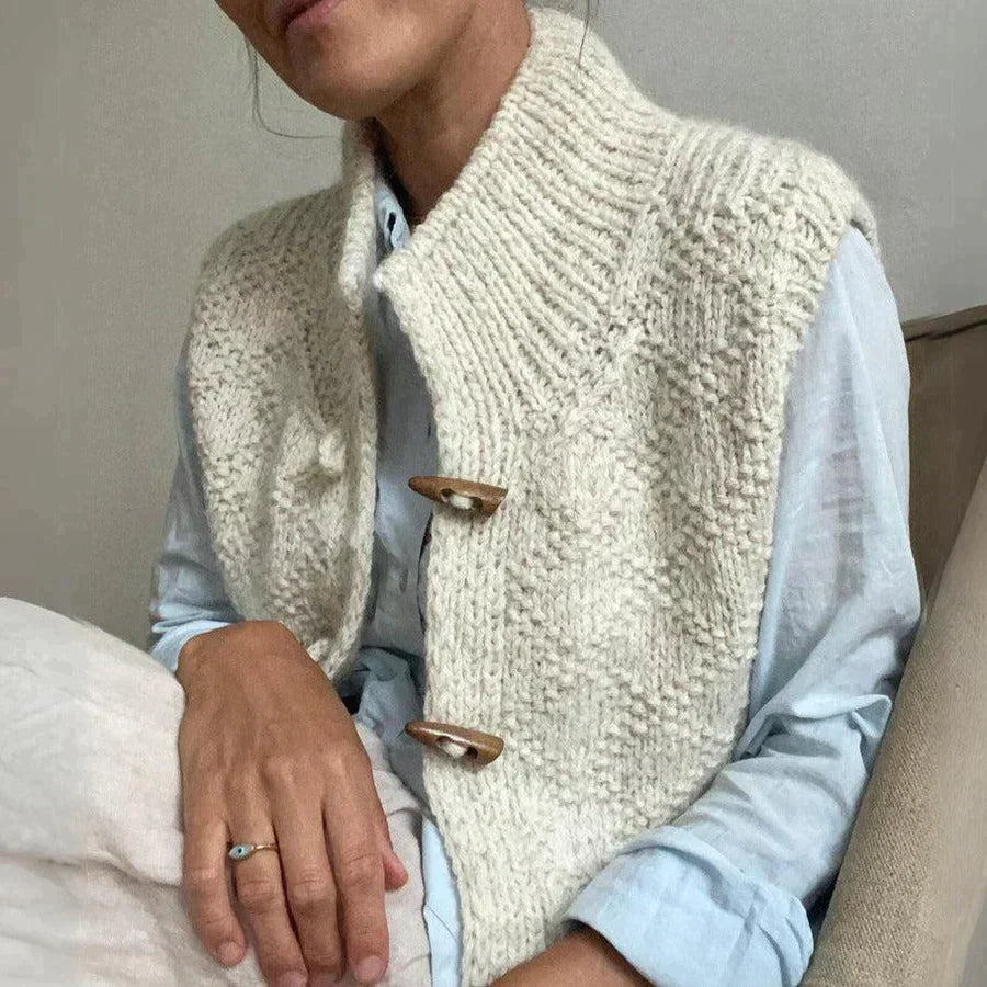 SENNA- Ärmellose Strickjacke