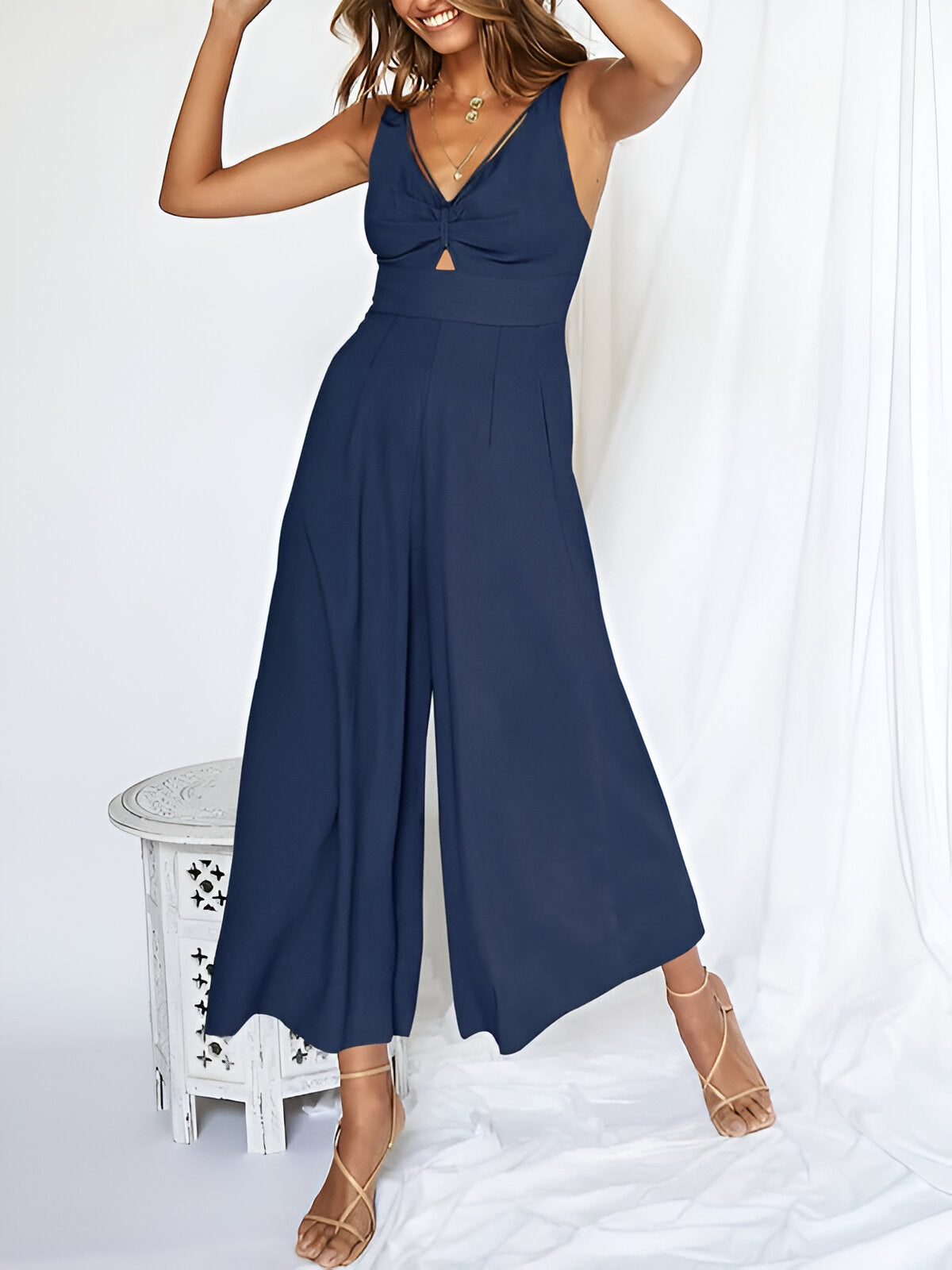 Chicify - Hochtaillierte Jumpsuits
