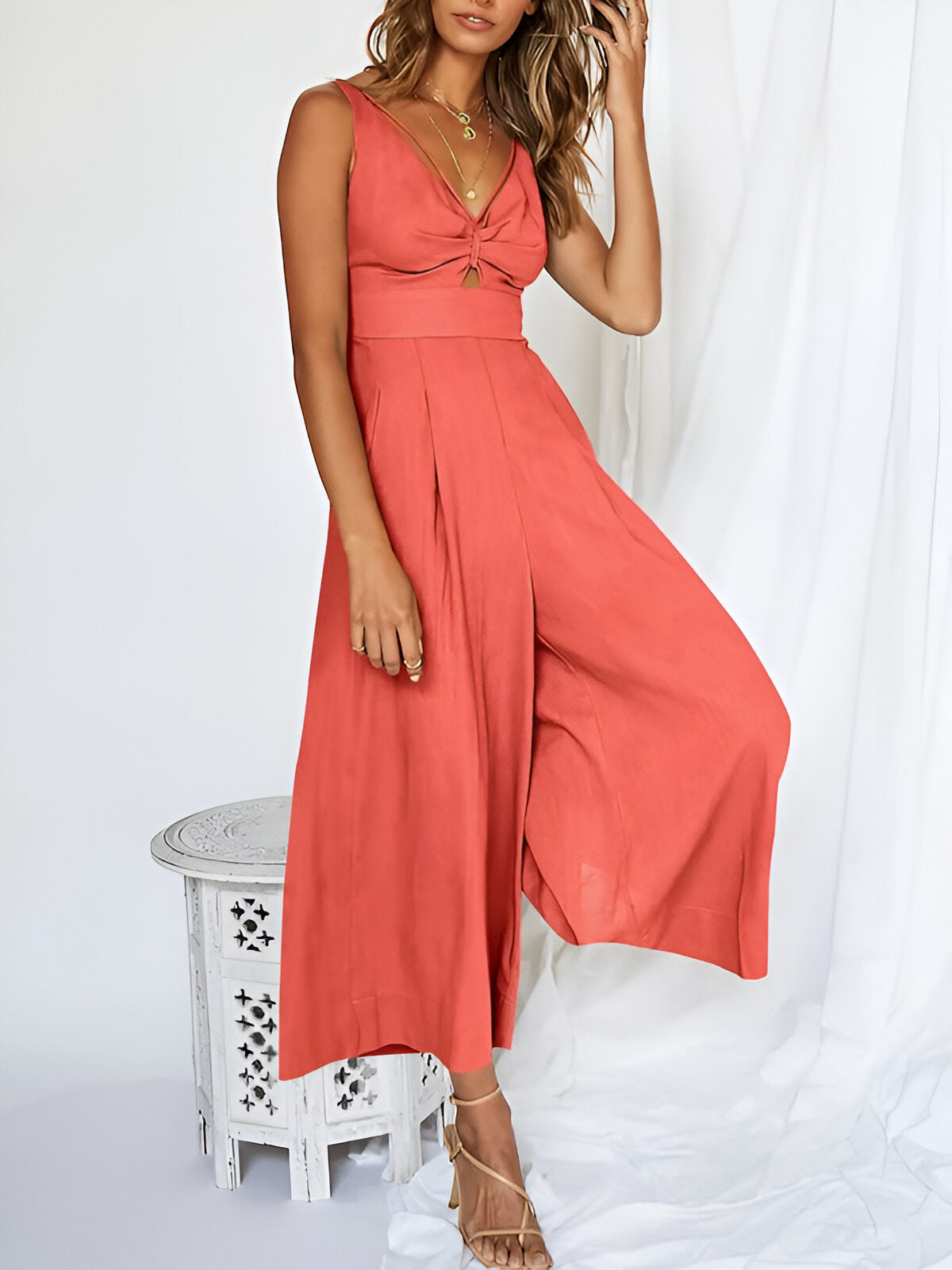Chicify - Hochtaillierte Jumpsuits