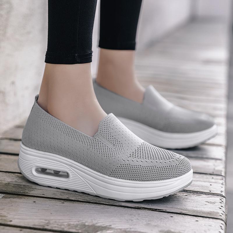 🔥Last Day 60% OFF - Slip-on light air cushion orthopedic Sneakers - fits