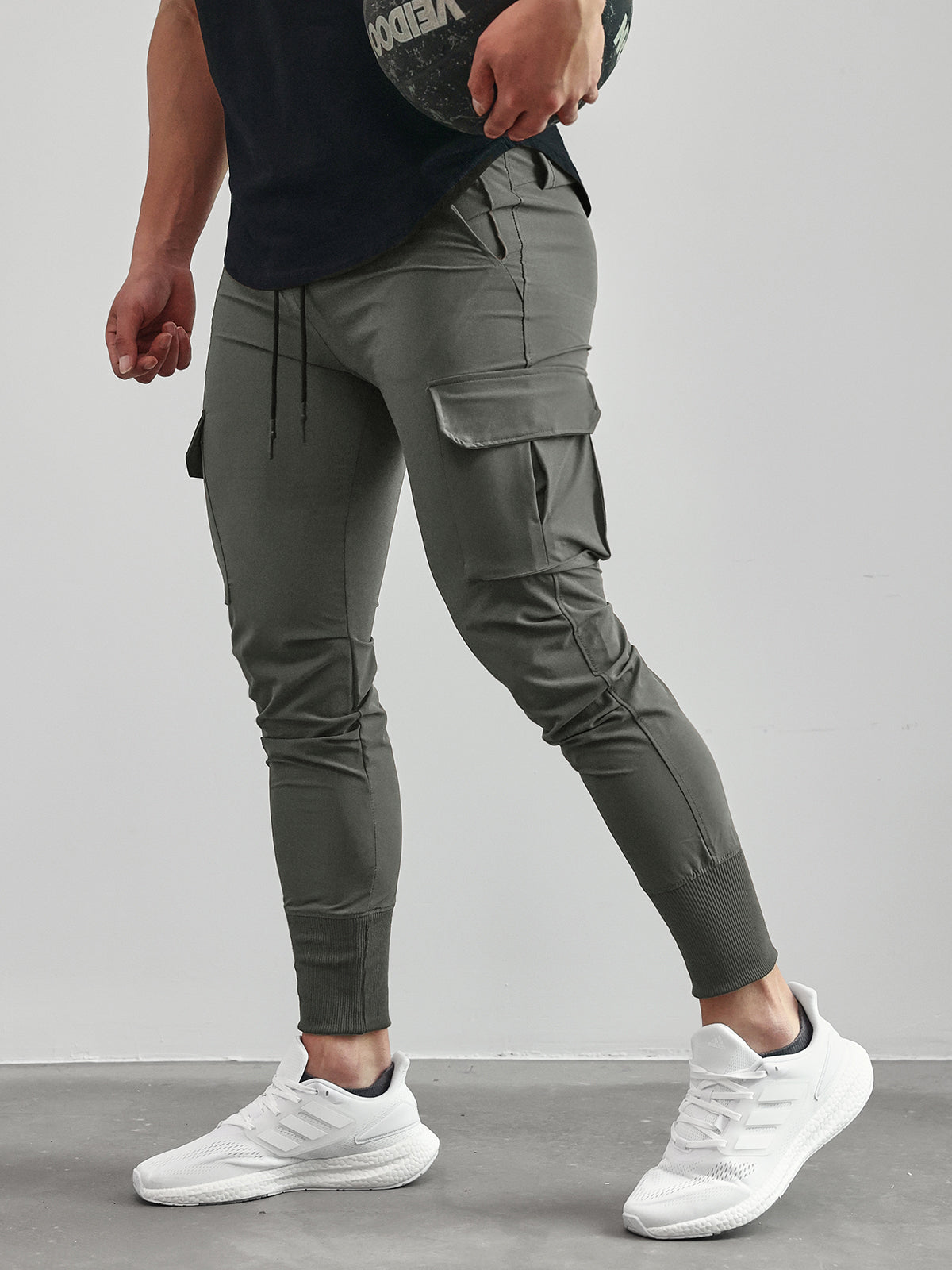 Timur - cargo jogger mit taschen