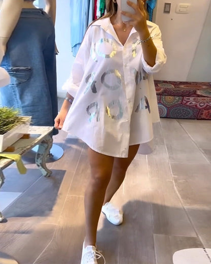 Lässiges Hemd mit Revers und Buchstabendruck