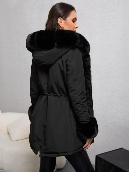 Warmer Frauenwintermantel 2024 mit flauschigem Innenfutter