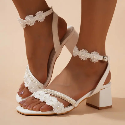 Eleganter Sommerschuh mit kubanischem Absatz - Alvina