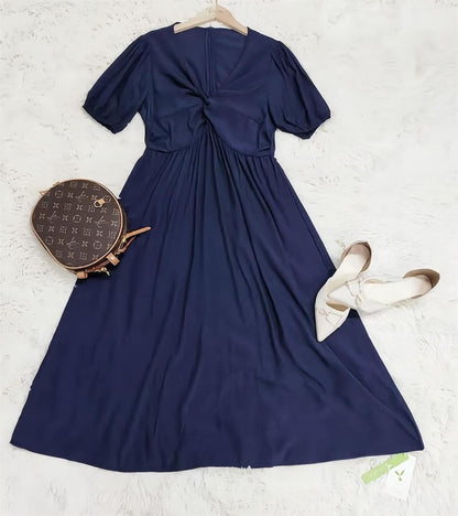 SpringStil® - Marineblaues einfarbiges Midikleid mit kurzen Ärmeln