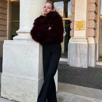 Luxuriöse Frauen-Kunstpelzjacke in Taupe für Herbst & Winter