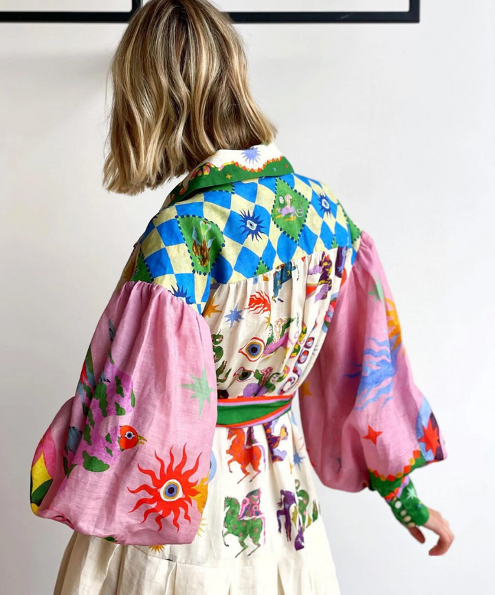 Traditionelles deutsches Kleidungsstück basierend auf Kultur - Belene