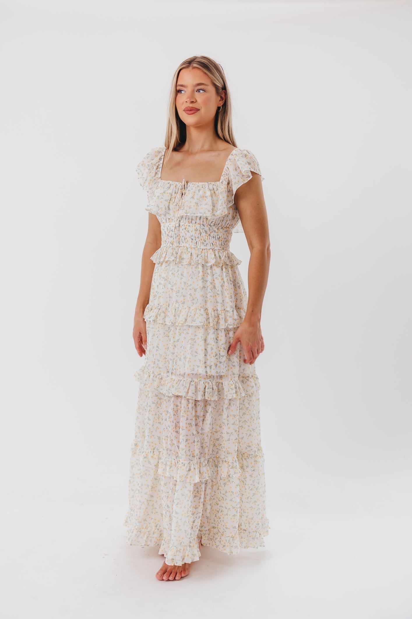 Astrid Maxikleid mit Rüschendetail in gelbem Blumenmuster – stoßfreundlich (geringer Lagerbestand)