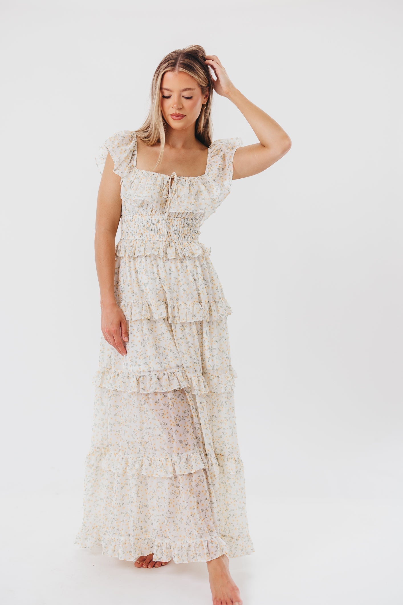 Astrid Maxikleid mit Rüschendetail in gelbem Blumenmuster – stoßfreundlich (geringer Lagerbestand)