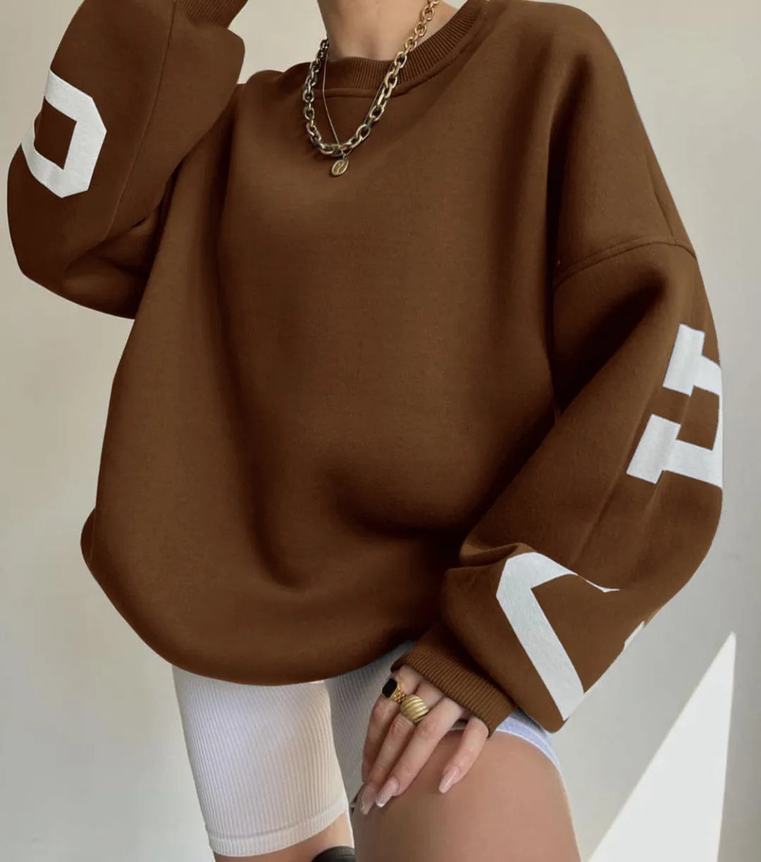Clarissa | Lässiges Sweatshirt mit Buchstabenmuster