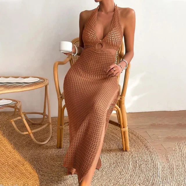 Sahara Glam - Beigefarbenes Häkel-Maxikleid