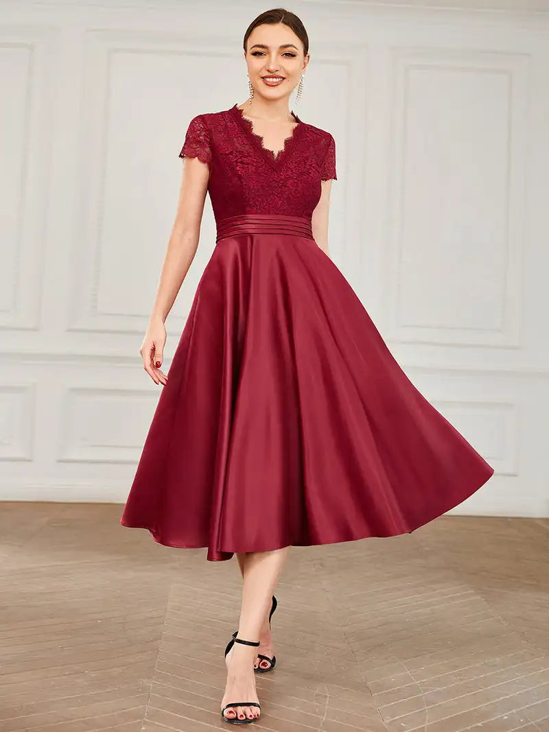 Isabella - Weißes V-Ausschnitt Kleid