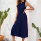 Carla - Schwarzes Plisseekleid mit Halterneck