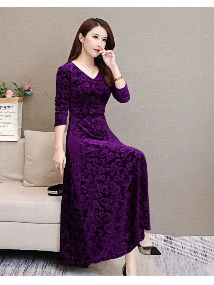 Emma - Elegantes Spitzenkleid in Schwarz