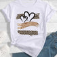 Clara - Weißes Herzen- und Leoparden-T-Shirt