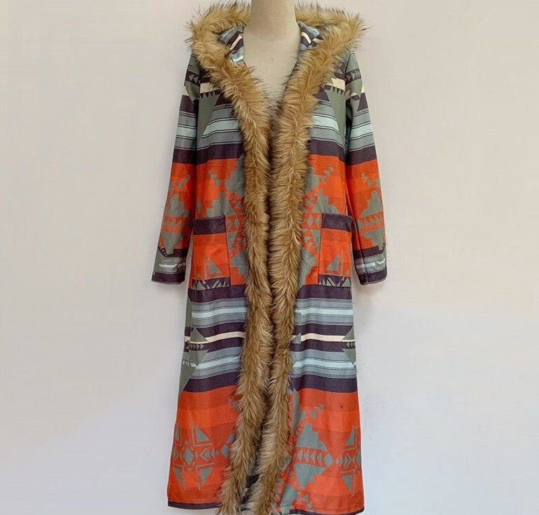 Damen Pelzmantel mit klassischem Design - perfekt für den Winter