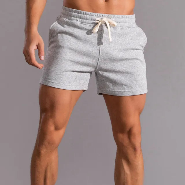 Essential Komfort: Klassische Herren-Shorts aus Baumwolle
