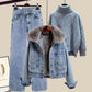 Darlyn -  Dreiteiliges Set aus Jeans, Jeansjacke und Strickpullover mit hohem Halsausschnitt