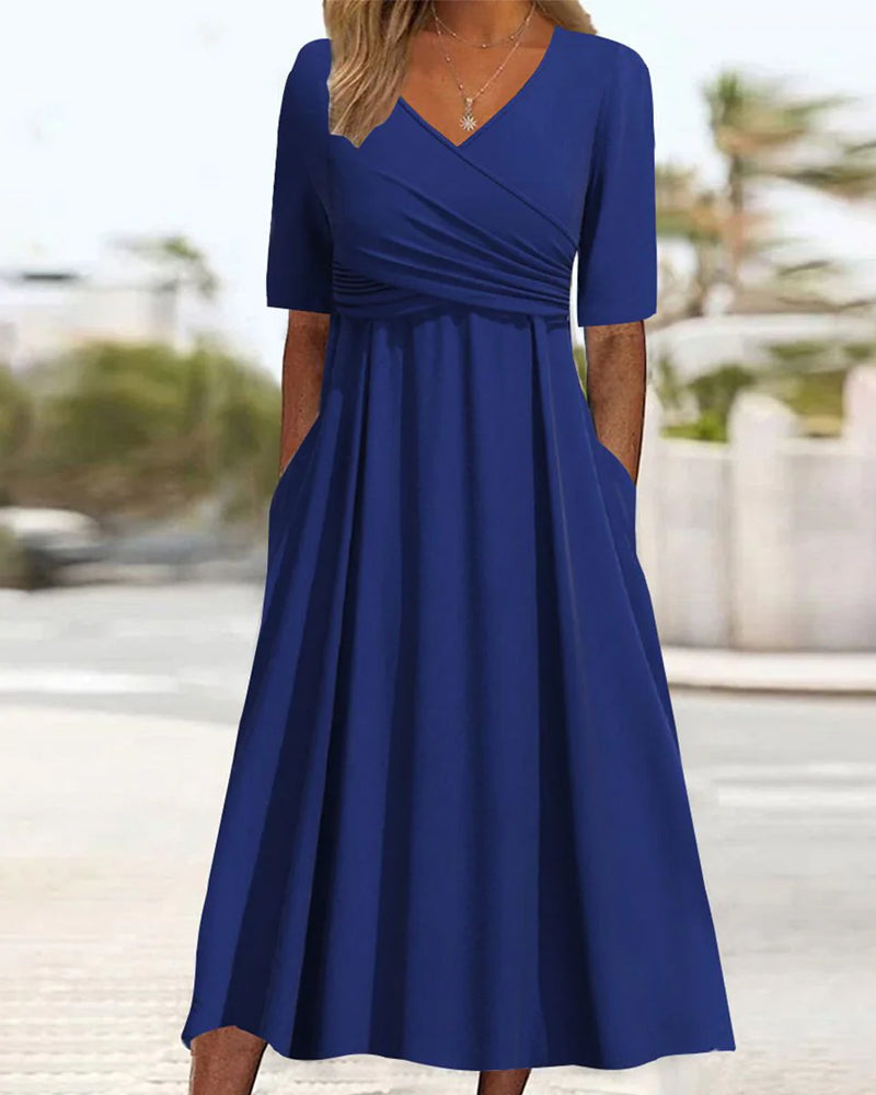 Kurzärmeliges Crossover-Kleid -  Pien