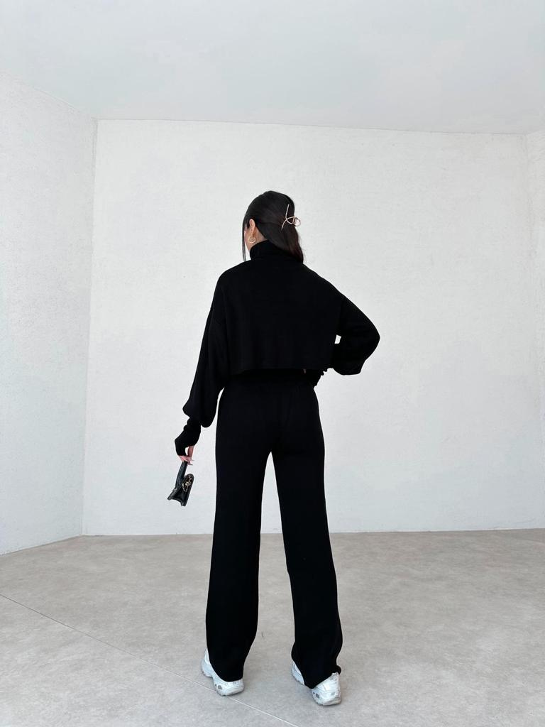 Khloé - Oberteil und Hose im Strick-Set