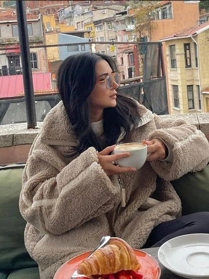 Warme Frauenjacken in stilvollen Farben – Trendig für Herbst/Winter