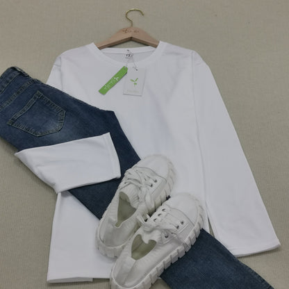 WinterStil® - Weißes einfarbiges Top mit Rundhalsausschnitt