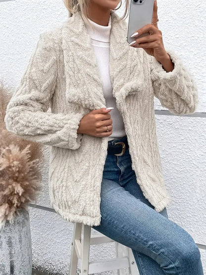 Jacken für elegante Frauen in weichem Fleece-Material