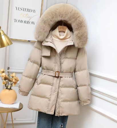 Corly - Winterjacke mit Abnehmbarer Kapuze