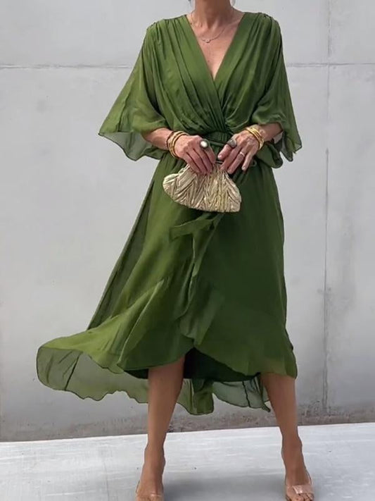 Sophie - Grünes Chiffonkleid mit V-Ausschnitt