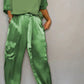 Kleya - Zweiteiliger Anzug aus glattem Satin mit halblangem Oberteil und Hose für Damen