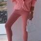 Alicia - Dreiteiliges Set bestehend aus einer Strickjacke mit Kapuze, einem Oberteil und einer Hose