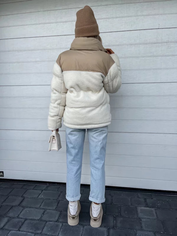 Ein Wintermantel von luxuriöser Fusion